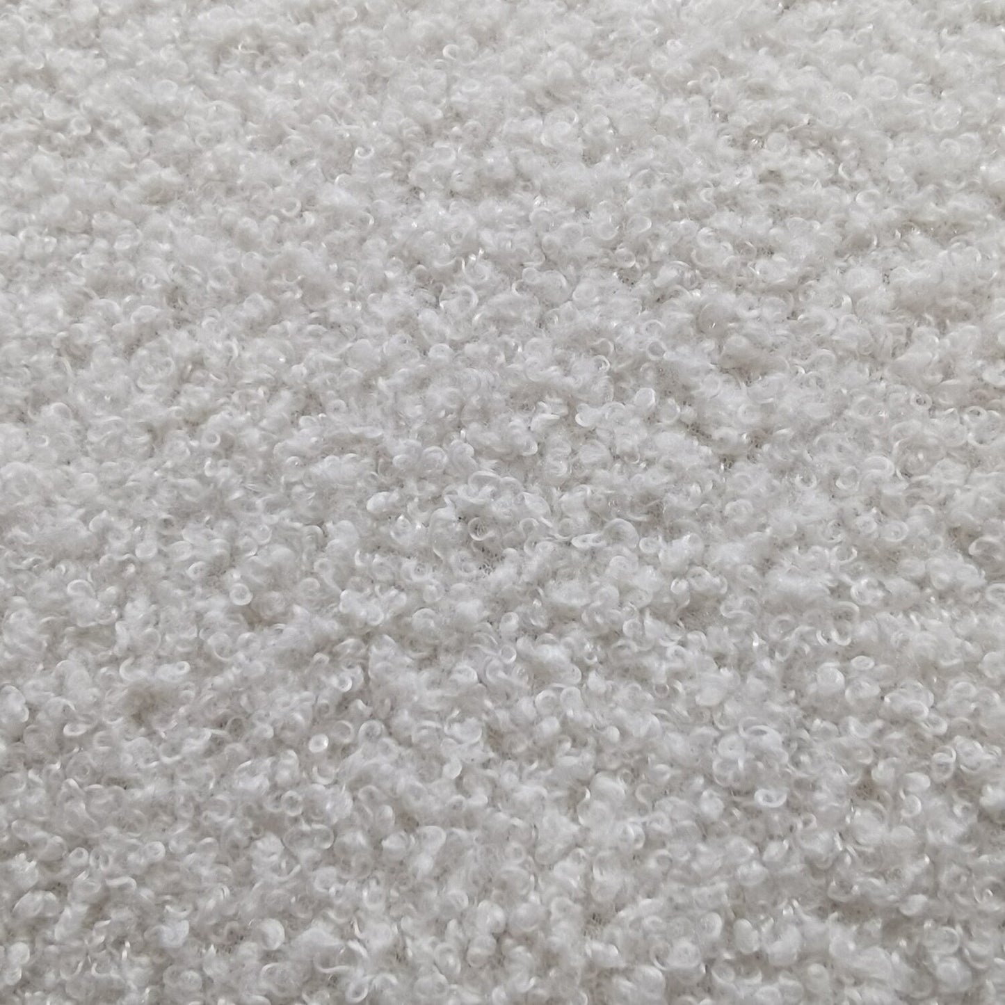 Divano in velluto Teddy 100.8, divano moderno con braccioli