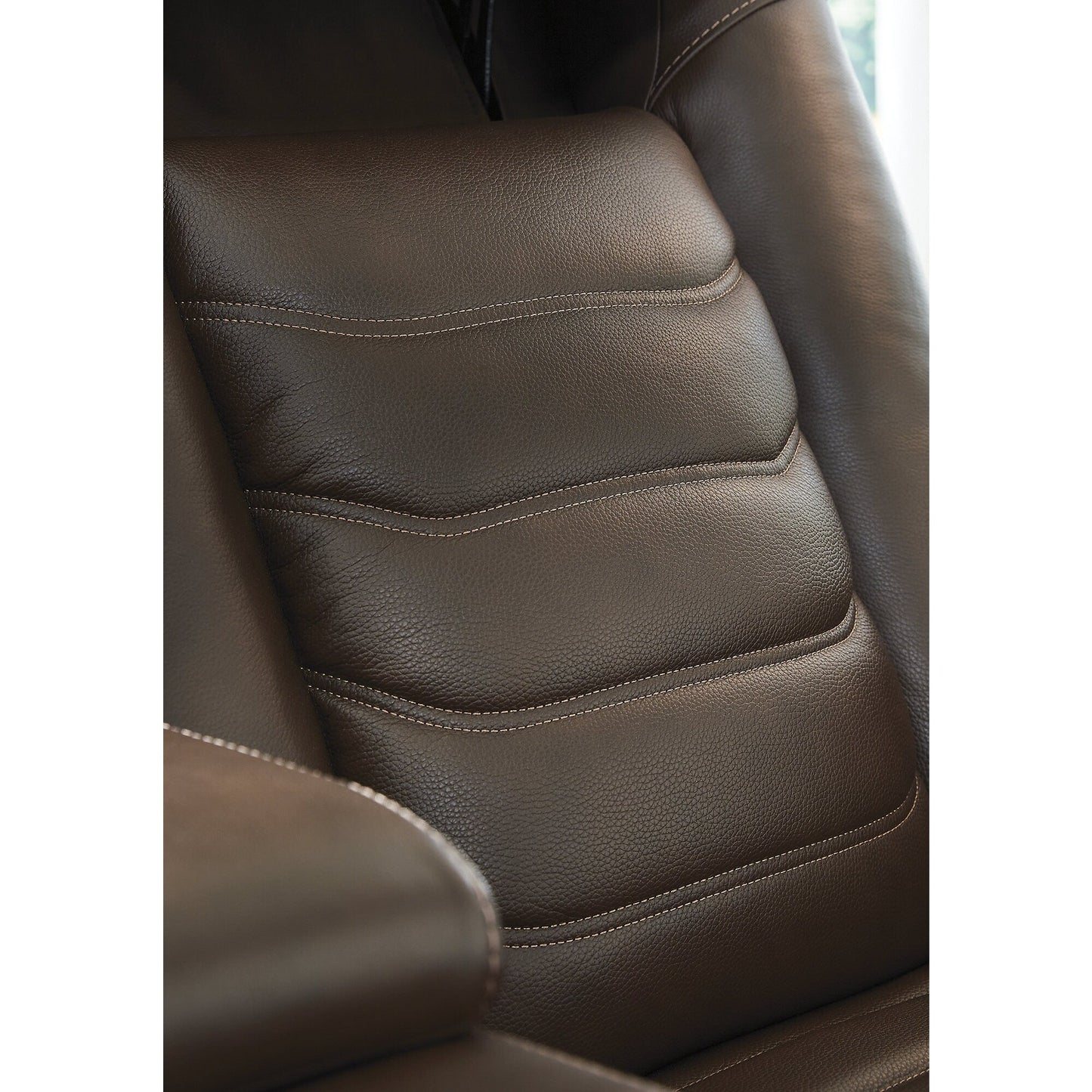 Poltrona reclinabile elettrica marrone ad alto impatto Signature Design by Ashley