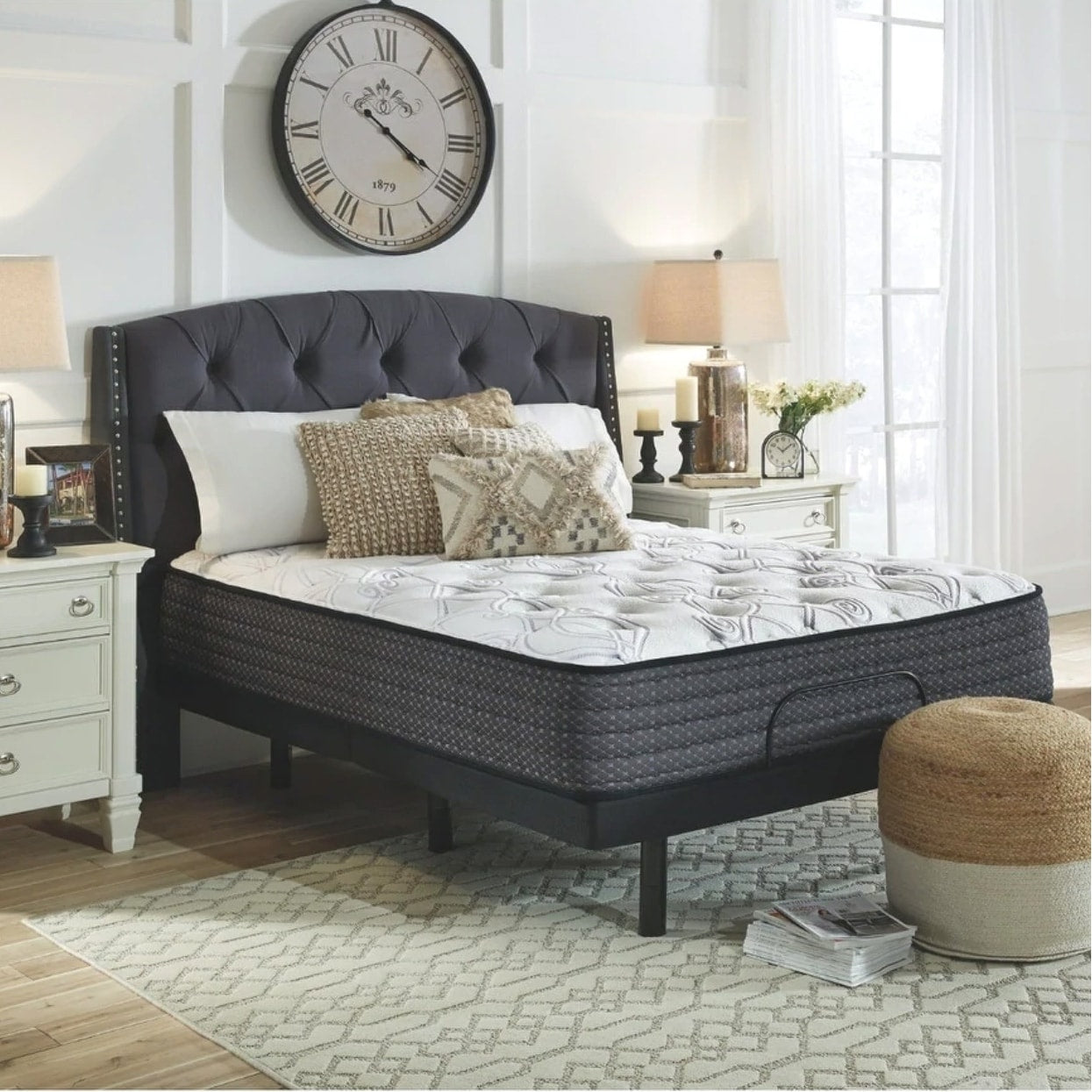 Materasso Signature Design by Ashley Limited Edition in peluche nero e grigio da 12 pollici