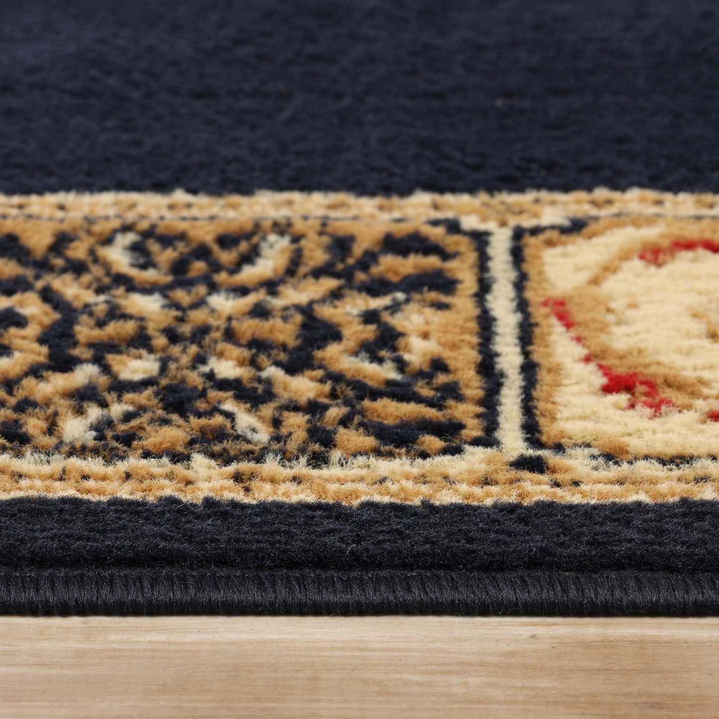 Tappeto da interno di grandi dimensioni con decorazioni tradizionali di qualità superiore