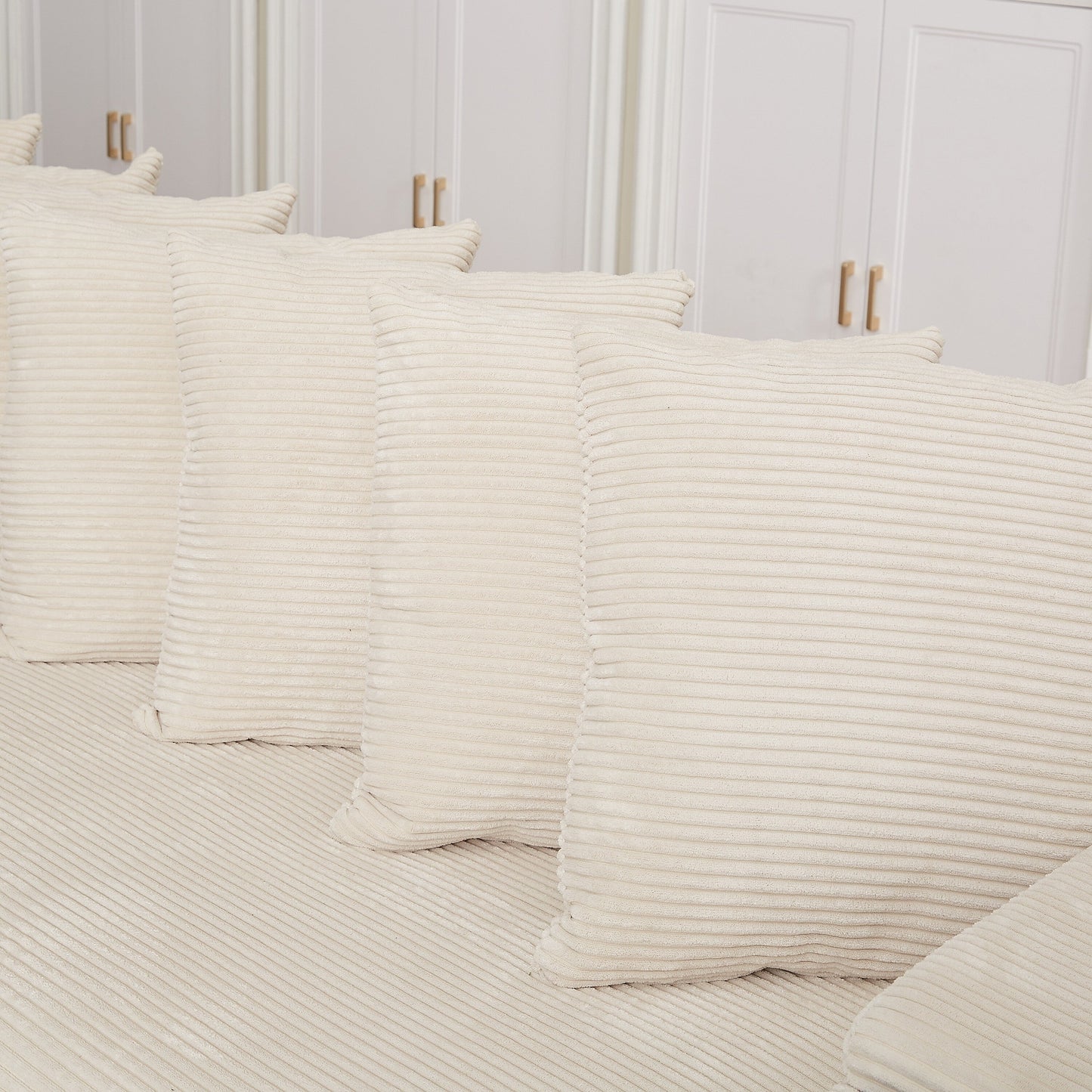 Divano a L in velluto a coste oversize da 104 pollici con chaise longue