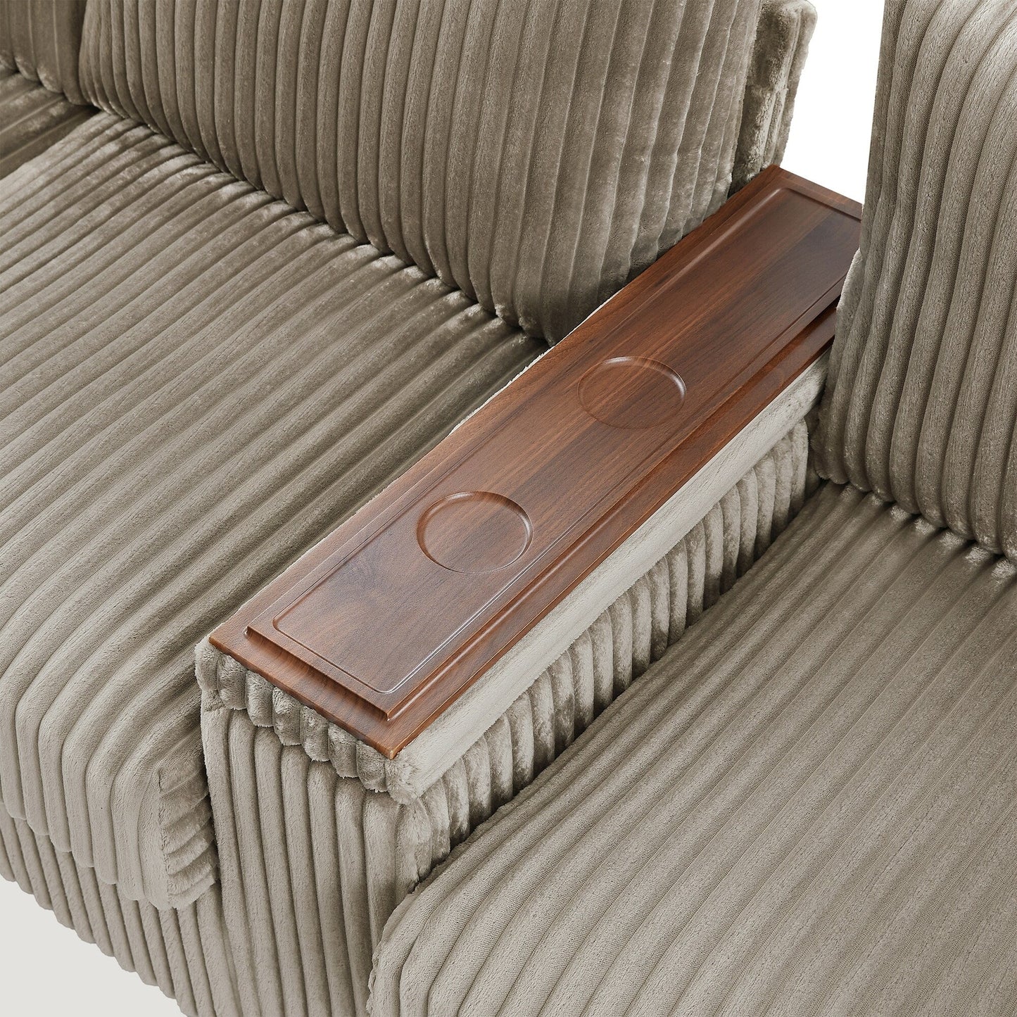 Divano a 4 posti in velluto a coste 133 con porte USB, portabicchieri ribaltabili e spazio nascosto