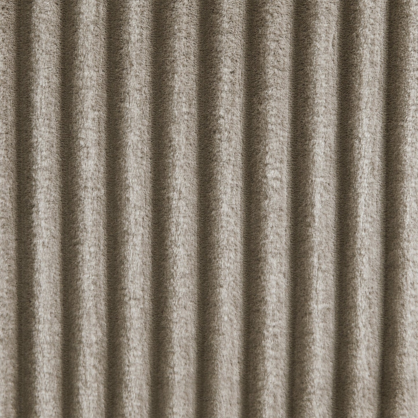 Divano a 4 posti in velluto a coste 133 con porte USB, portabicchieri ribaltabili e spazio nascosto