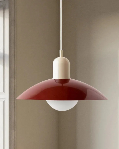 Le Chapeau Éclatant