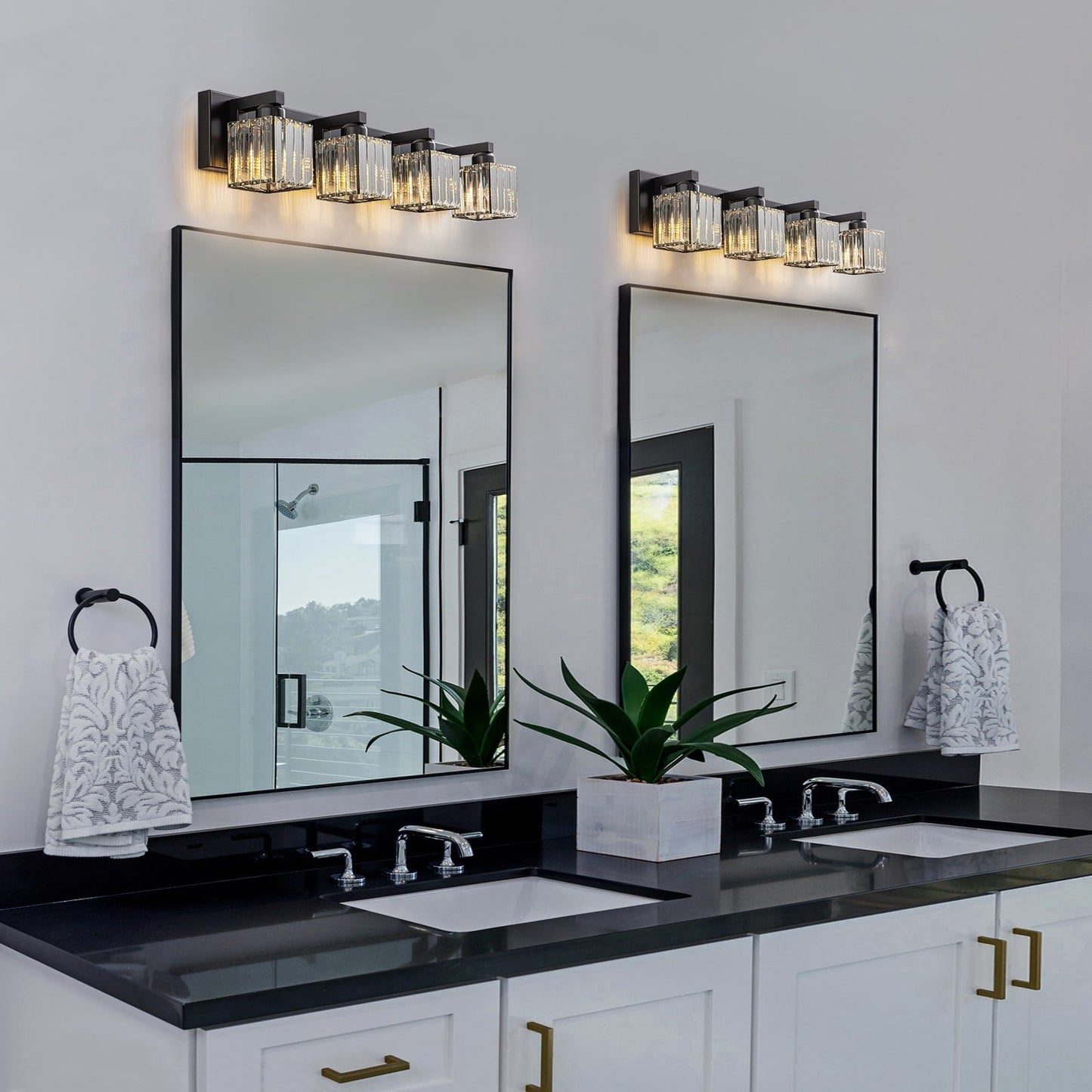 Applique da parete per mobiletto da bagno a 2/3/4/5 luci con paralume in cristallo