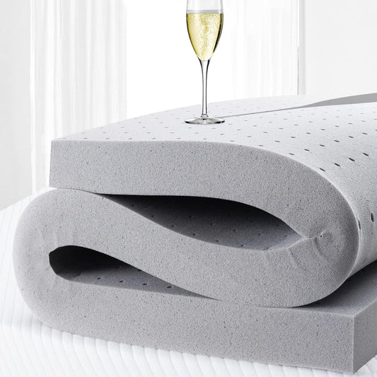 Coprimaterasso da 2 pollici King, coprimaterasso in memory foam in gel per letto matrimoniale per un sonno morbido e rinfrescante, allevia la pressione