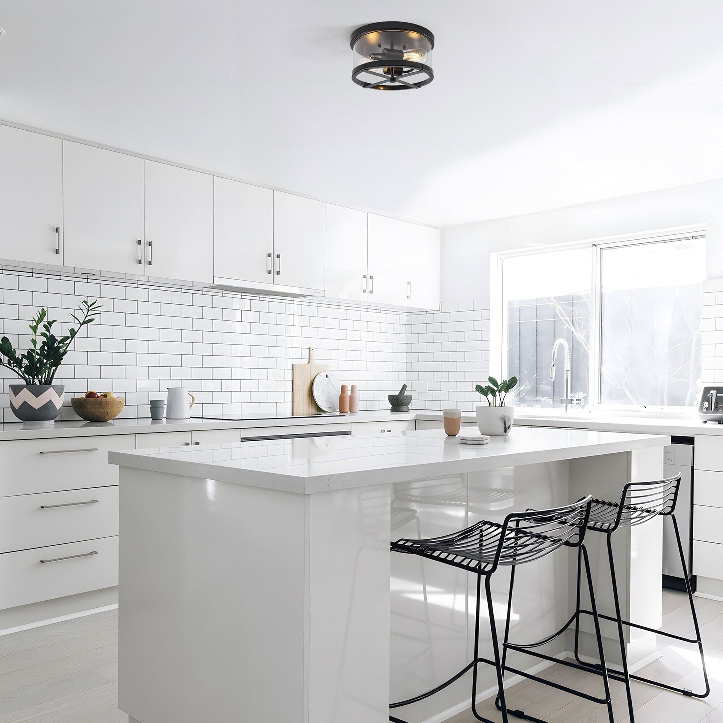 Plafoniera a 2 luci in vetro trasparente con montaggio a filo e struttura in metallo