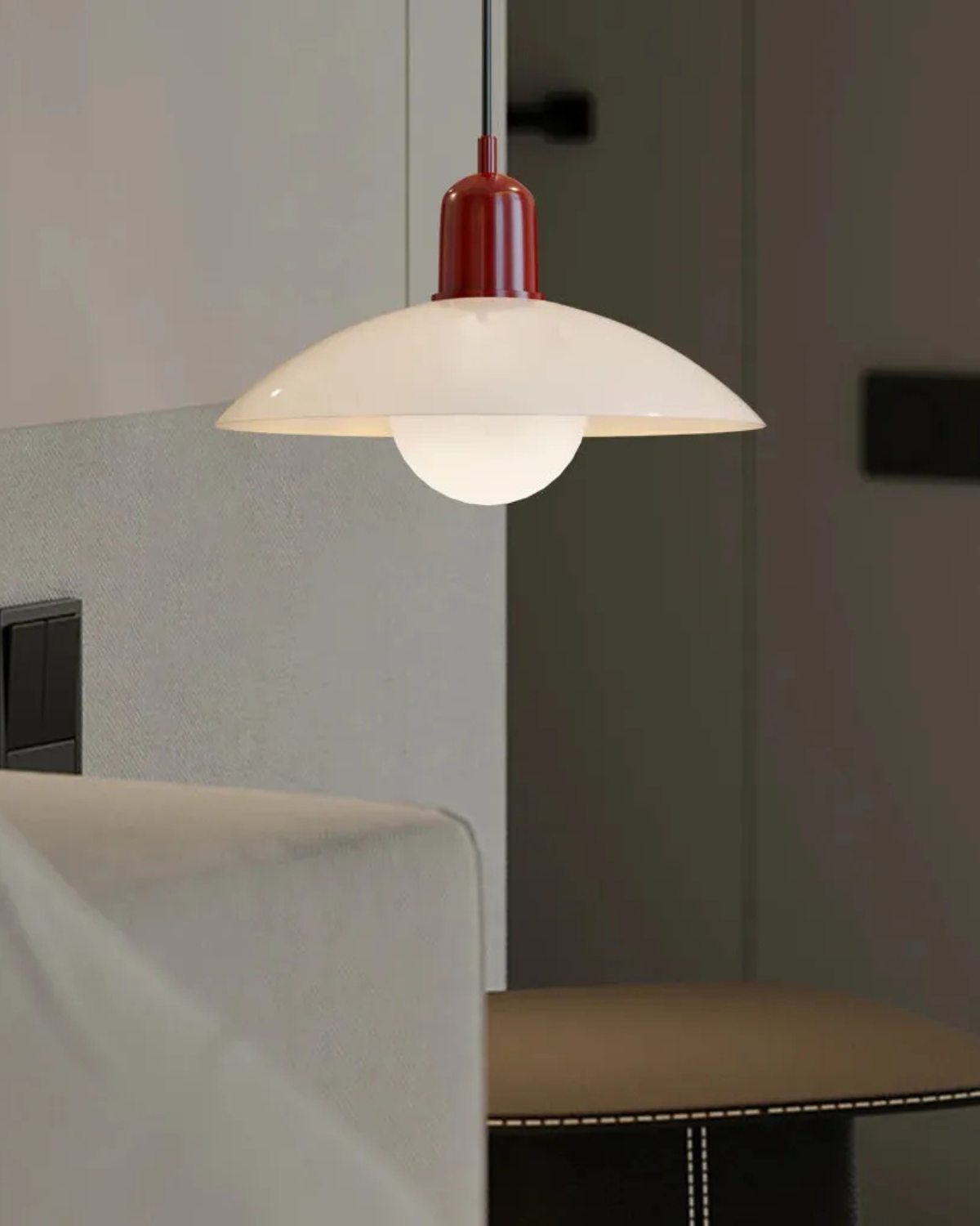 Le Chapeau Éclatant