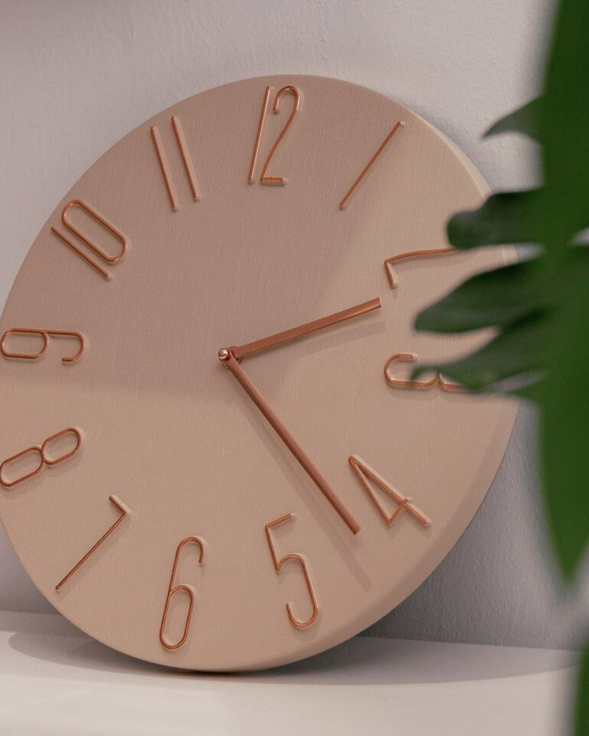 Orologio scandinavo in legno