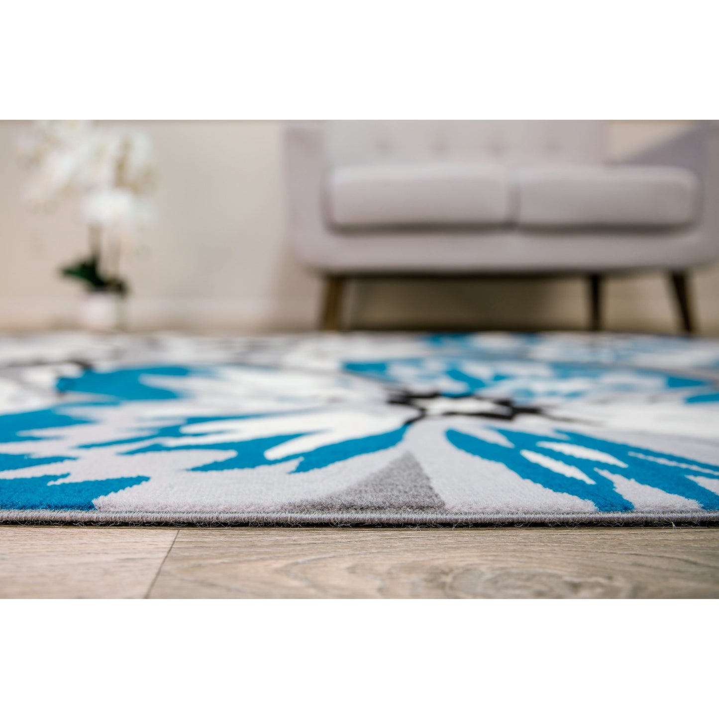 Tappeto moderno con motivo floreale della World Rug Gallery