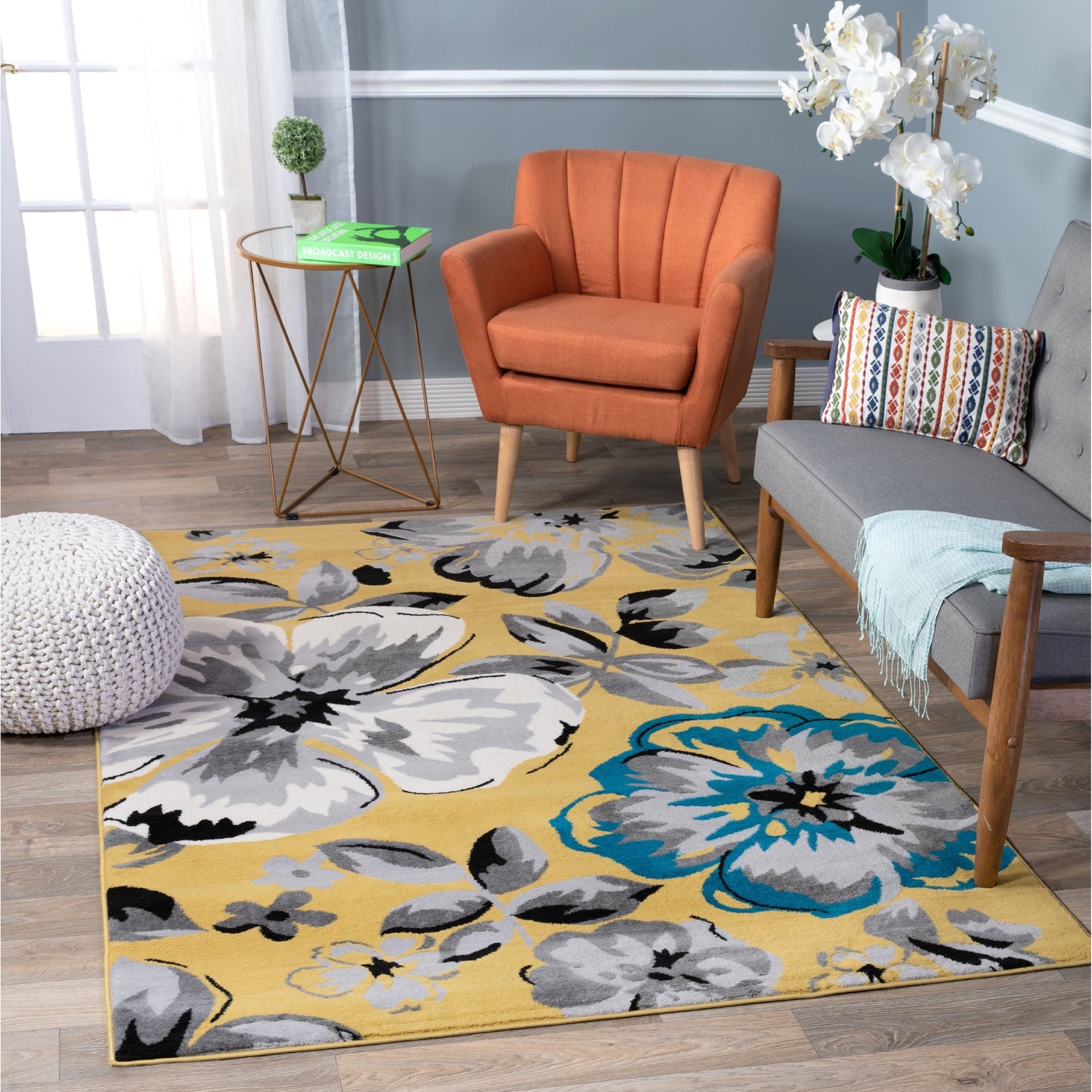Tappeto moderno con motivo floreale della World Rug Gallery