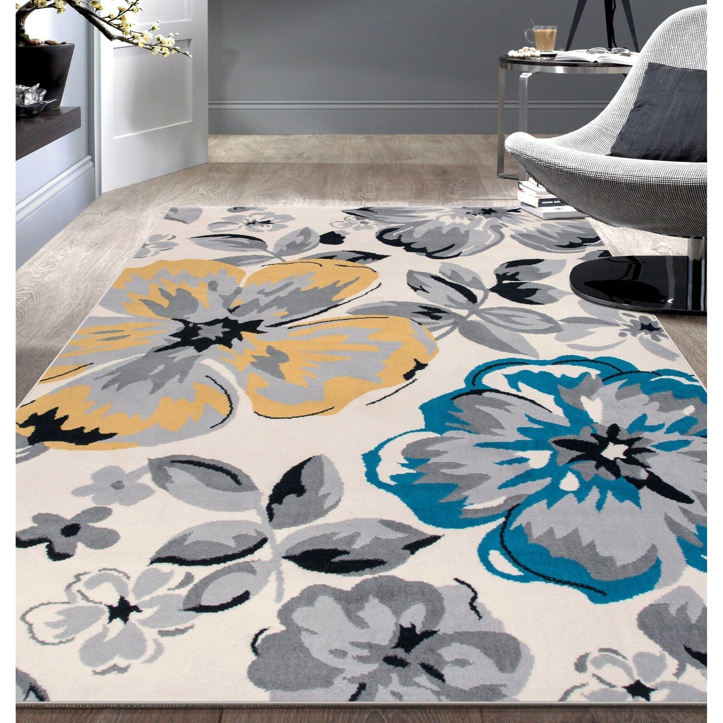 Tappeto moderno con motivo floreale della World Rug Gallery