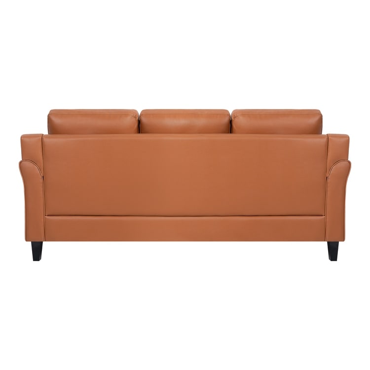 Elegante combinazione di divani: divano Chesterfield con braccioli arrotolati e braccioli svasati trapuntati con bottoni, divano in microfibra per piccoli spazi