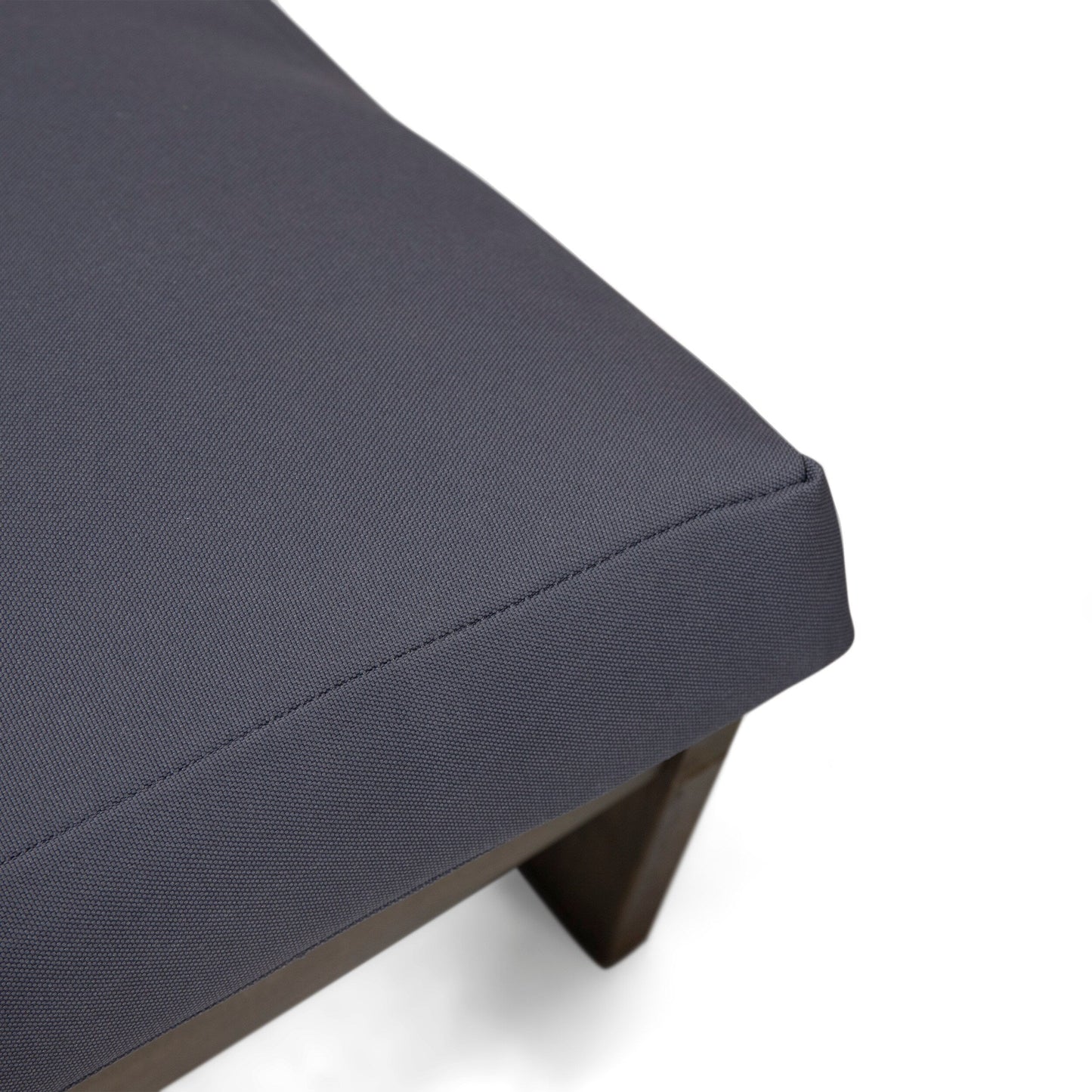 Set da esterno Sherwood da 4 posti in legno per chattare di Christopher Knight Home