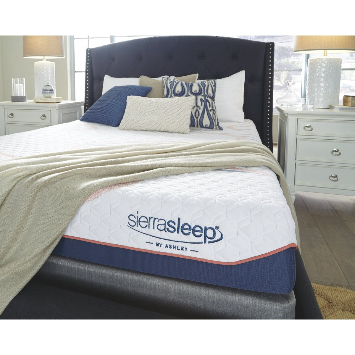 Materasso Signature Design by Ashley MyGel White California King da 8 pollici