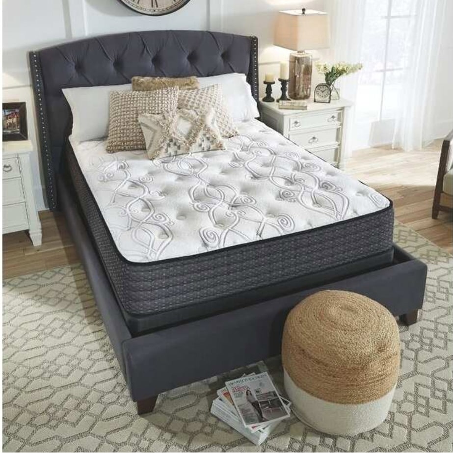 Materasso Signature Design by Ashley Limited Edition in peluche nero e grigio da 12 pollici