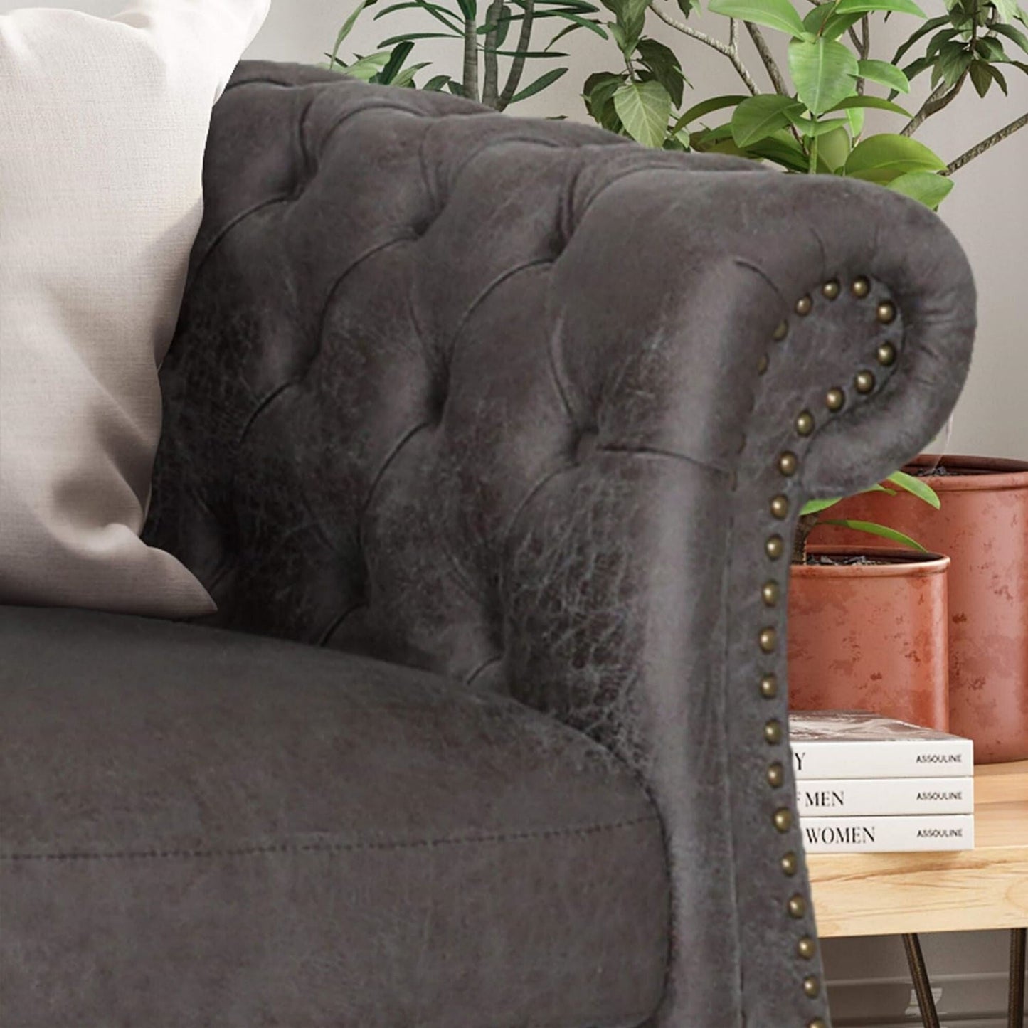 Divano Chesterfield a 3 posti in ardesia con bottoni e borchie