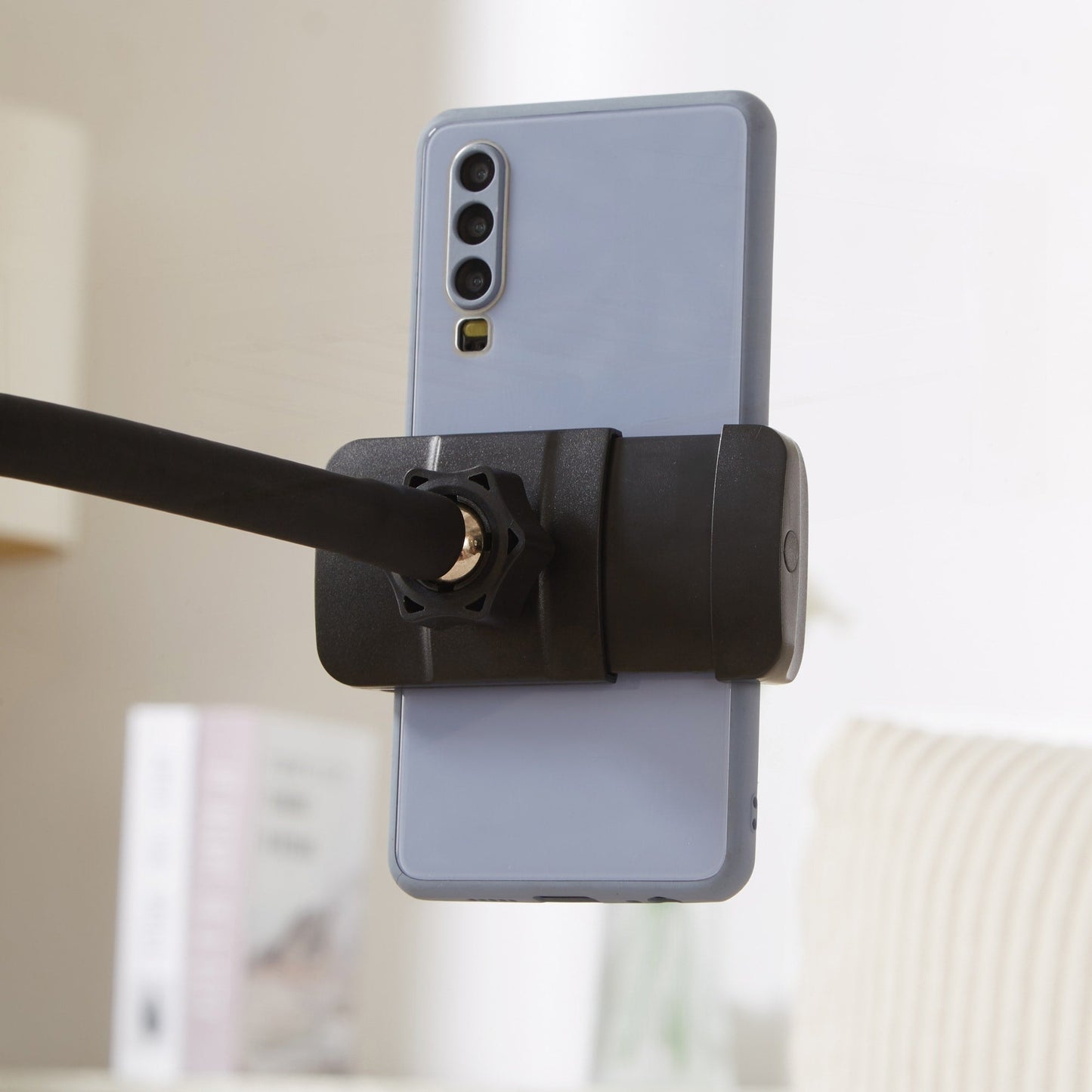 Divano letto in velluto a coste con porte USB