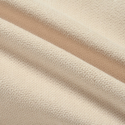 Divano con cuscini di schienale e seduta rimovibili e 2 cuscini