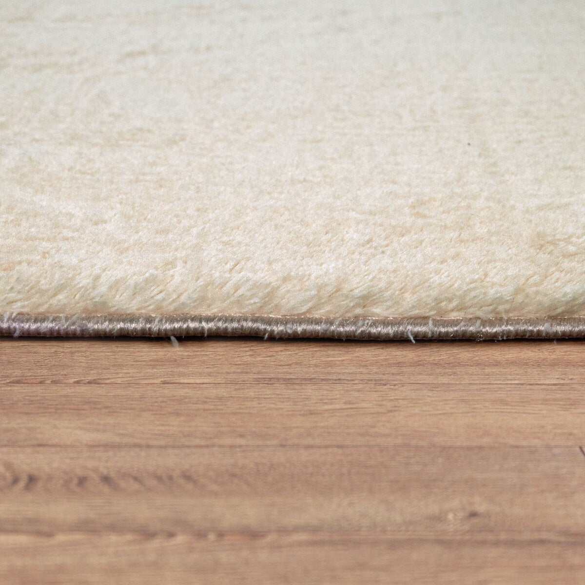 Tappeto morbido lavabile con retro antiscivolo in tinta unita