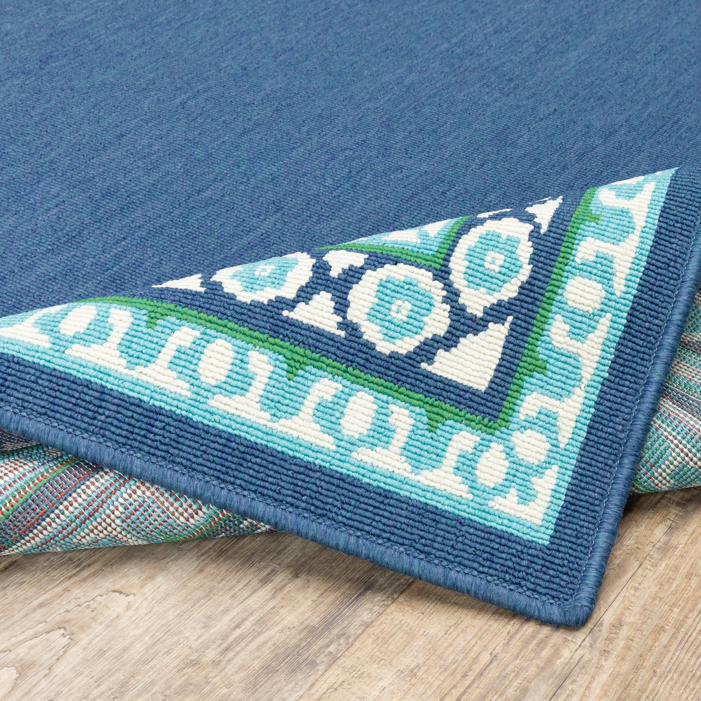 Tappeto per interni/esterni con bordo verde blu navy di Style Haven Martinque~