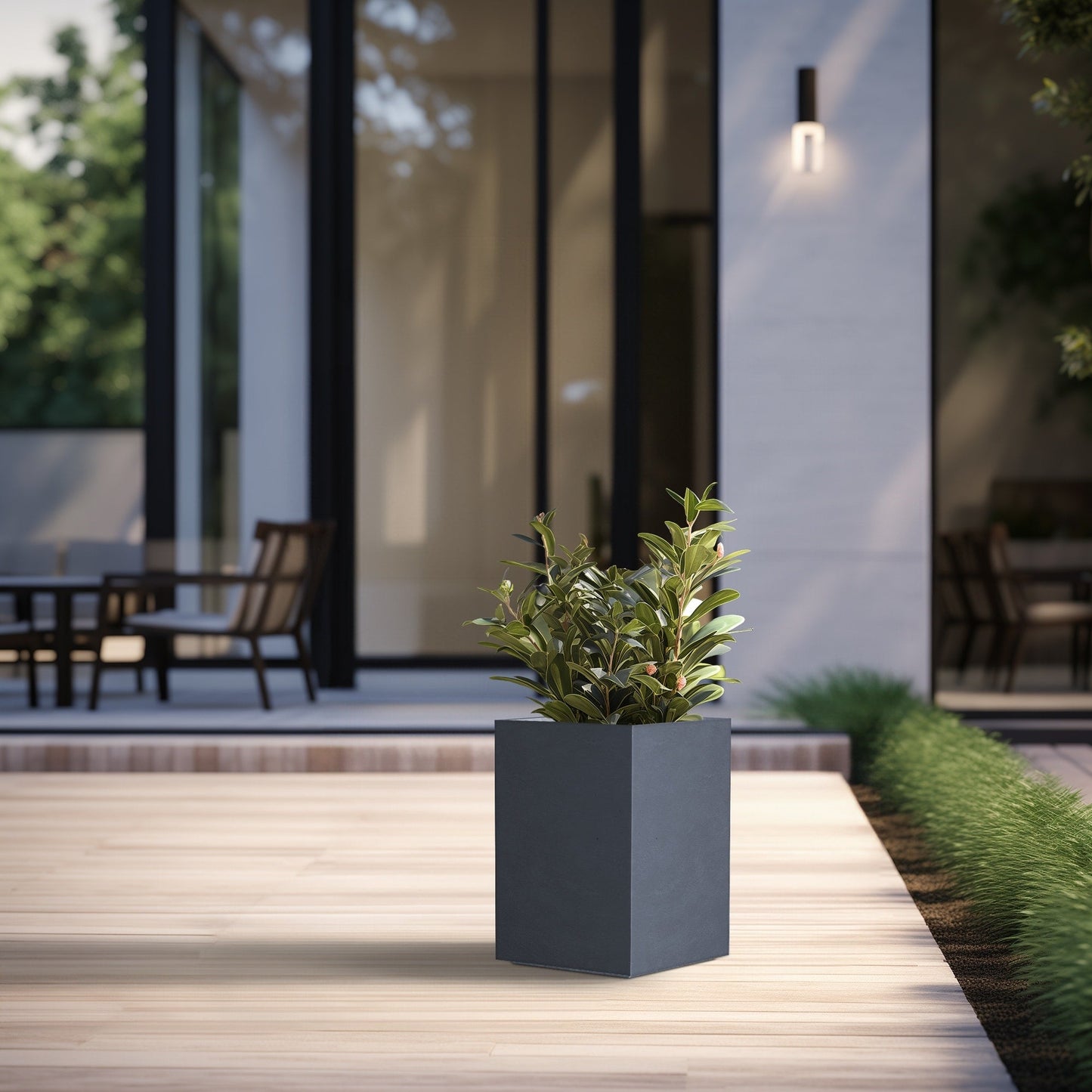 Fioriere rettangolari alte in cemento / Grandi fioriere da interno ed esterno