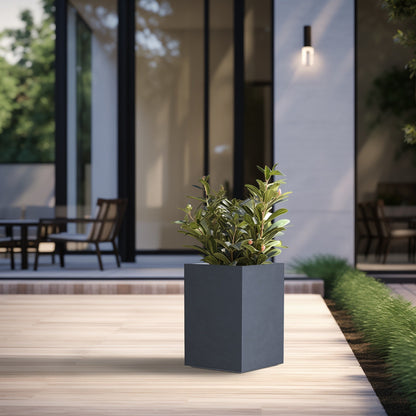 Fioriere rettangolari alte in cemento / Grandi fioriere da interno ed esterno