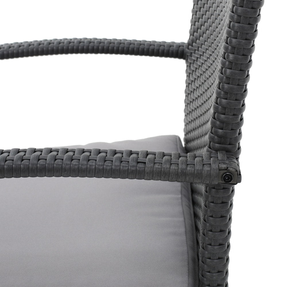 Set da pranzo in vimini da 5 pezzi Theodore Outdoor con cuscino di Christopher Knight Home