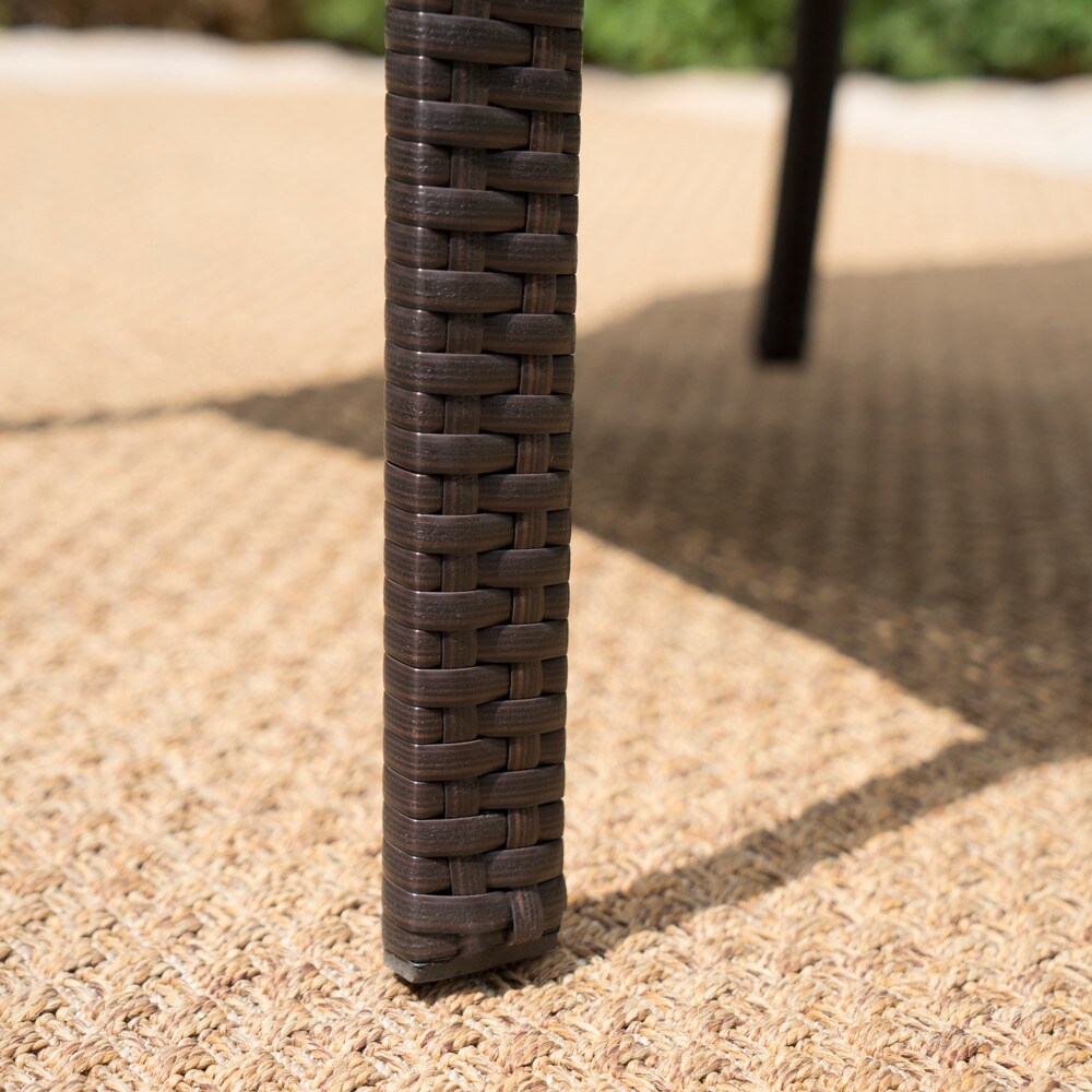 Set da pranzo in vimini da 5 pezzi Theodore Outdoor con cuscino di Christopher Knight Home