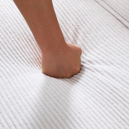 Questo divano letto in velluto a coste da 66 pollici può adattarsi in modo flessibile al soggiorno, all'appartamento e alla camera da letto