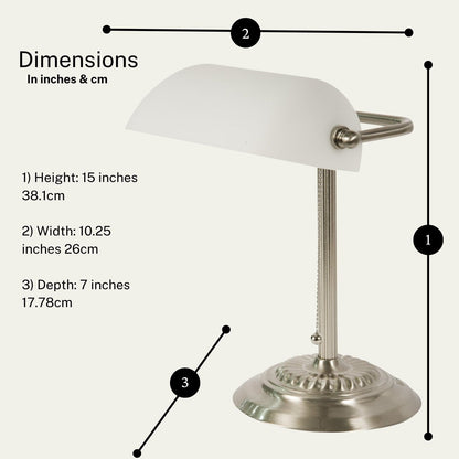 Lampada da scrivania tradizionale da banchiere con paralume in vetro verde