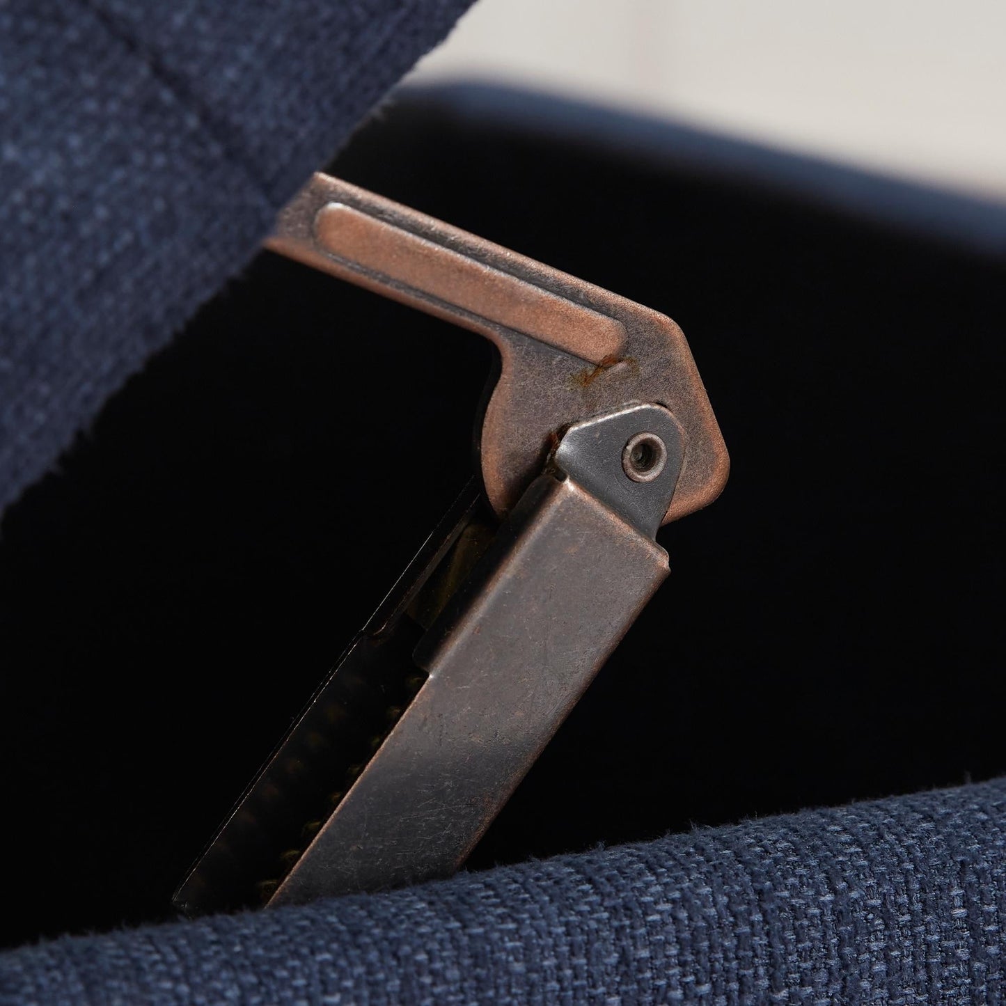 Panca contenitore imbottita, poggiapiedi rettangolare