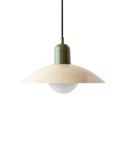 Le Chapeau Éclatant