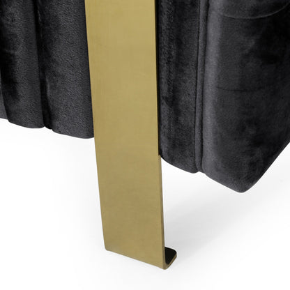 Divano a 3 posti con bottoni in velluto e gambe in ferro