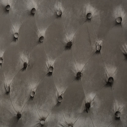 Divano a due posti con schienale alto e bottoni in velluto