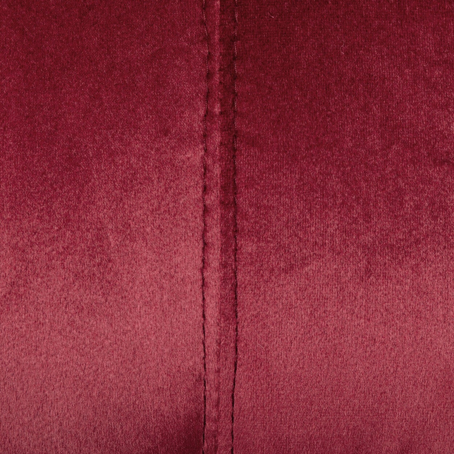 Divano a 3 posti in velluto con cuciture a canale e gambe in metallo