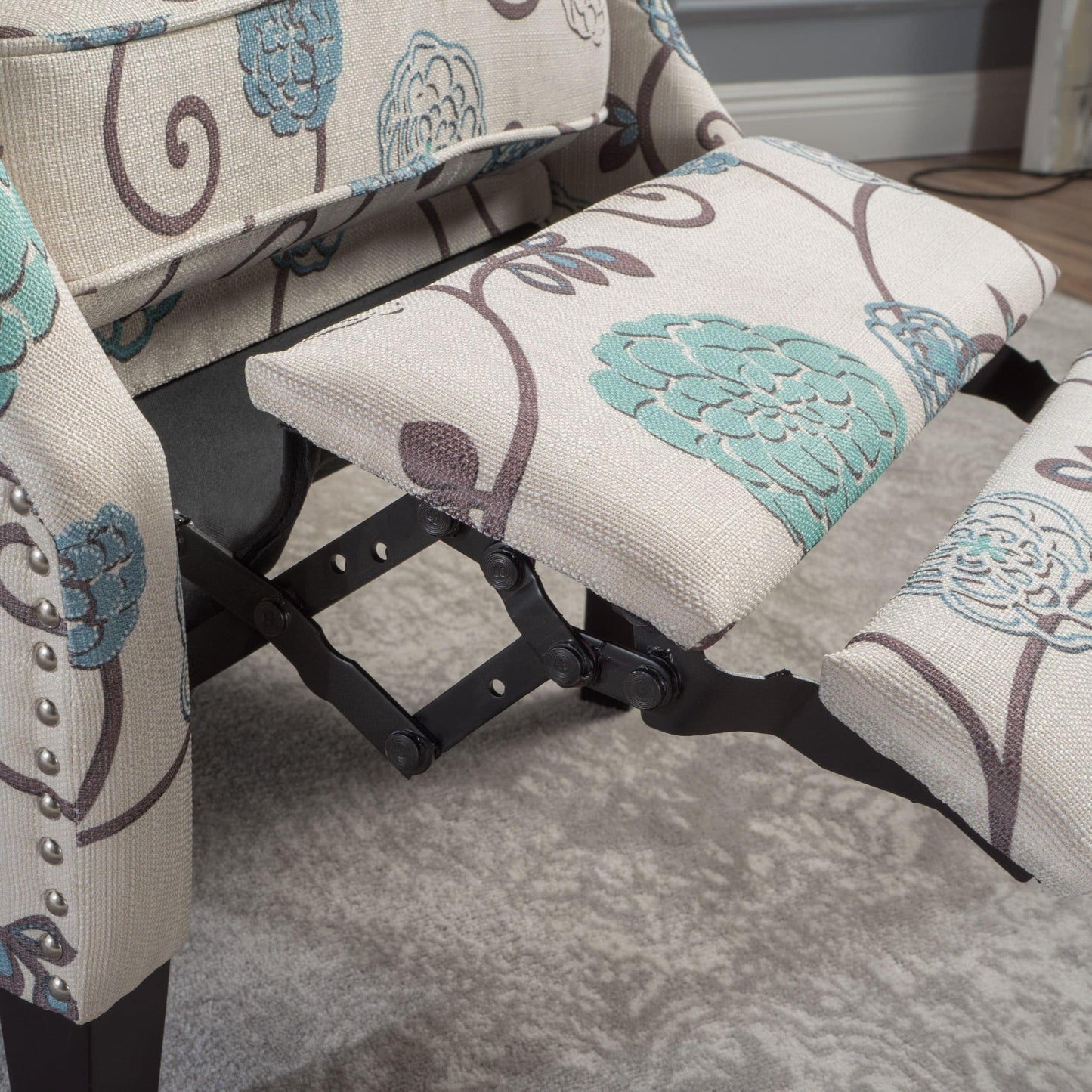 Poltrona reclinabile Wescott Wingback Pushback di Christopher Knight Home