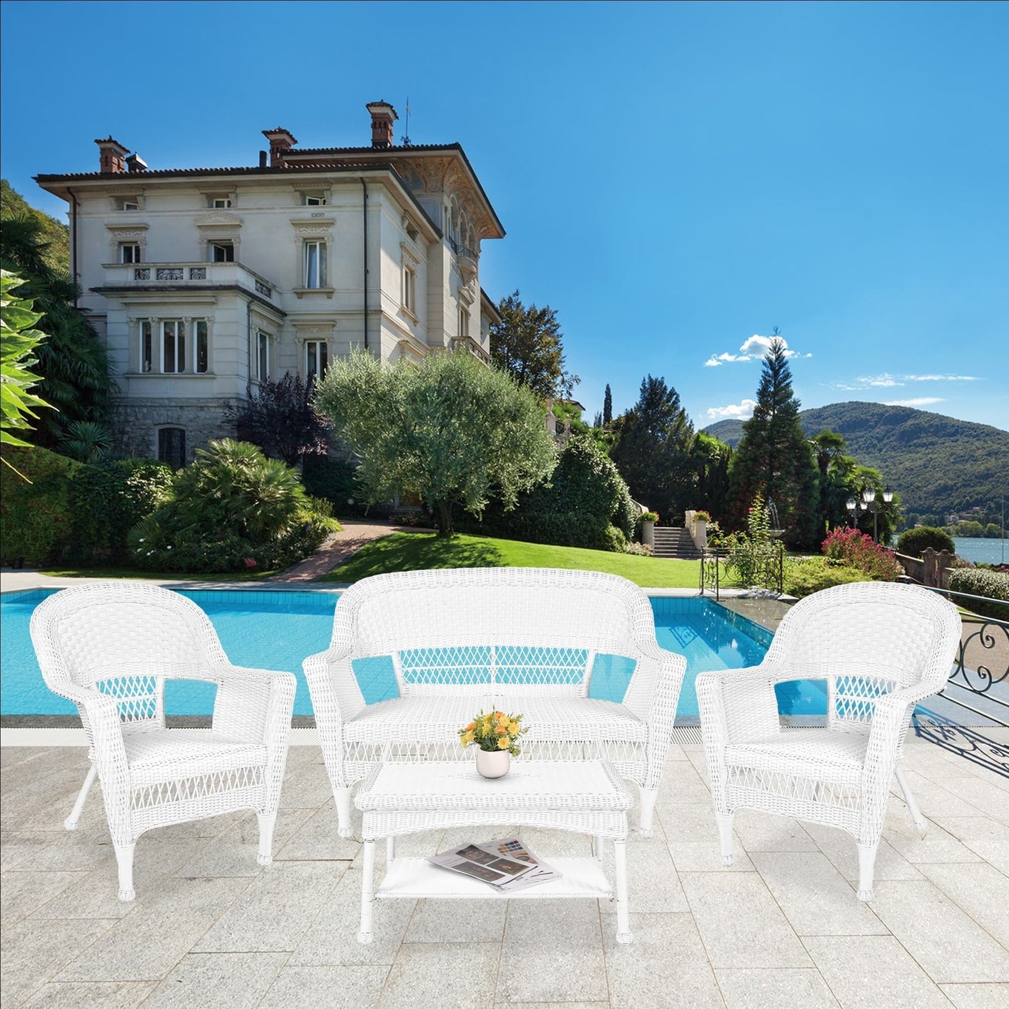 Set da conversazione in vimini da 4 pezzi per patio