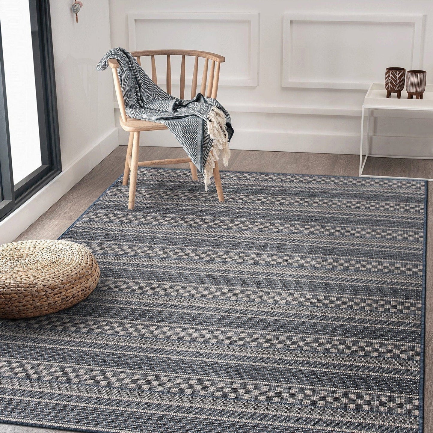 Tappeto per interni/esterni con strisce geometriche bohémien della World Rug Gallery