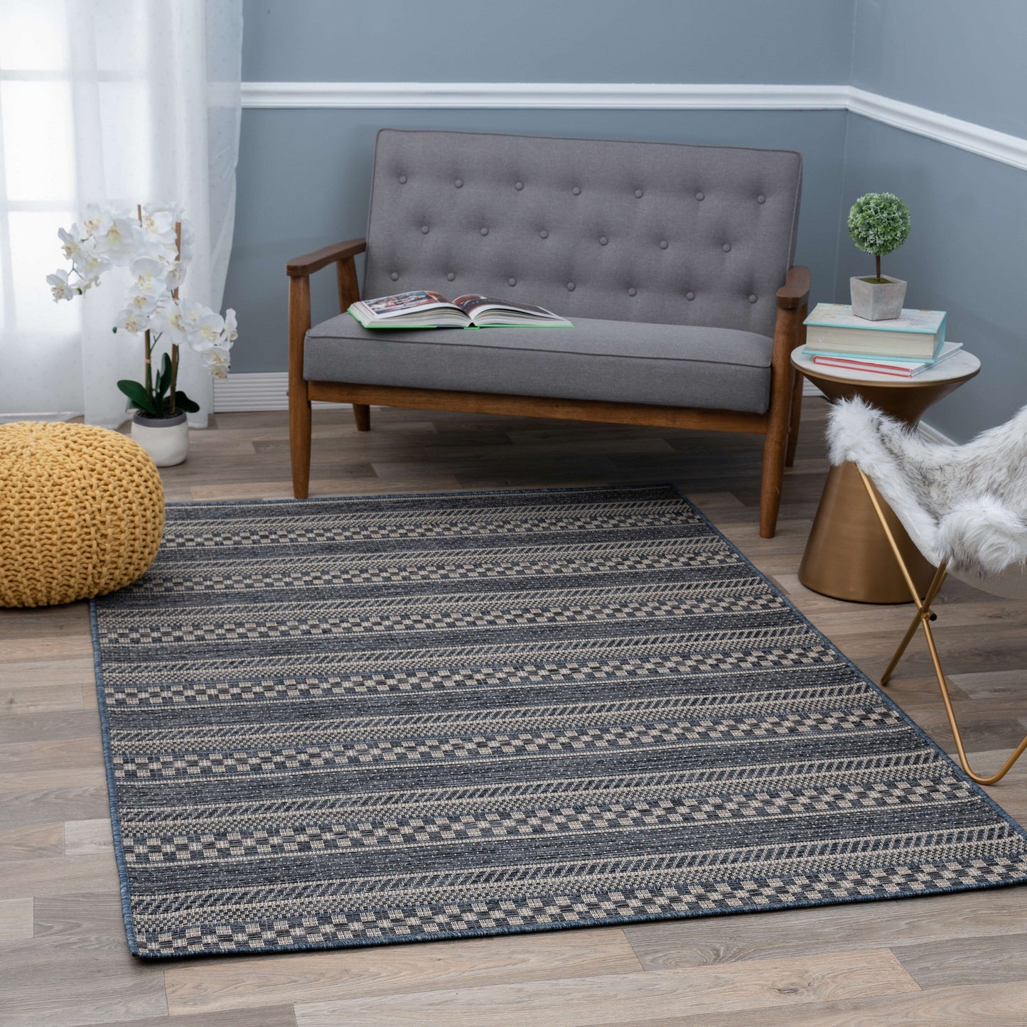 Tappeto per interni/esterni con strisce geometriche bohémien della World Rug Gallery