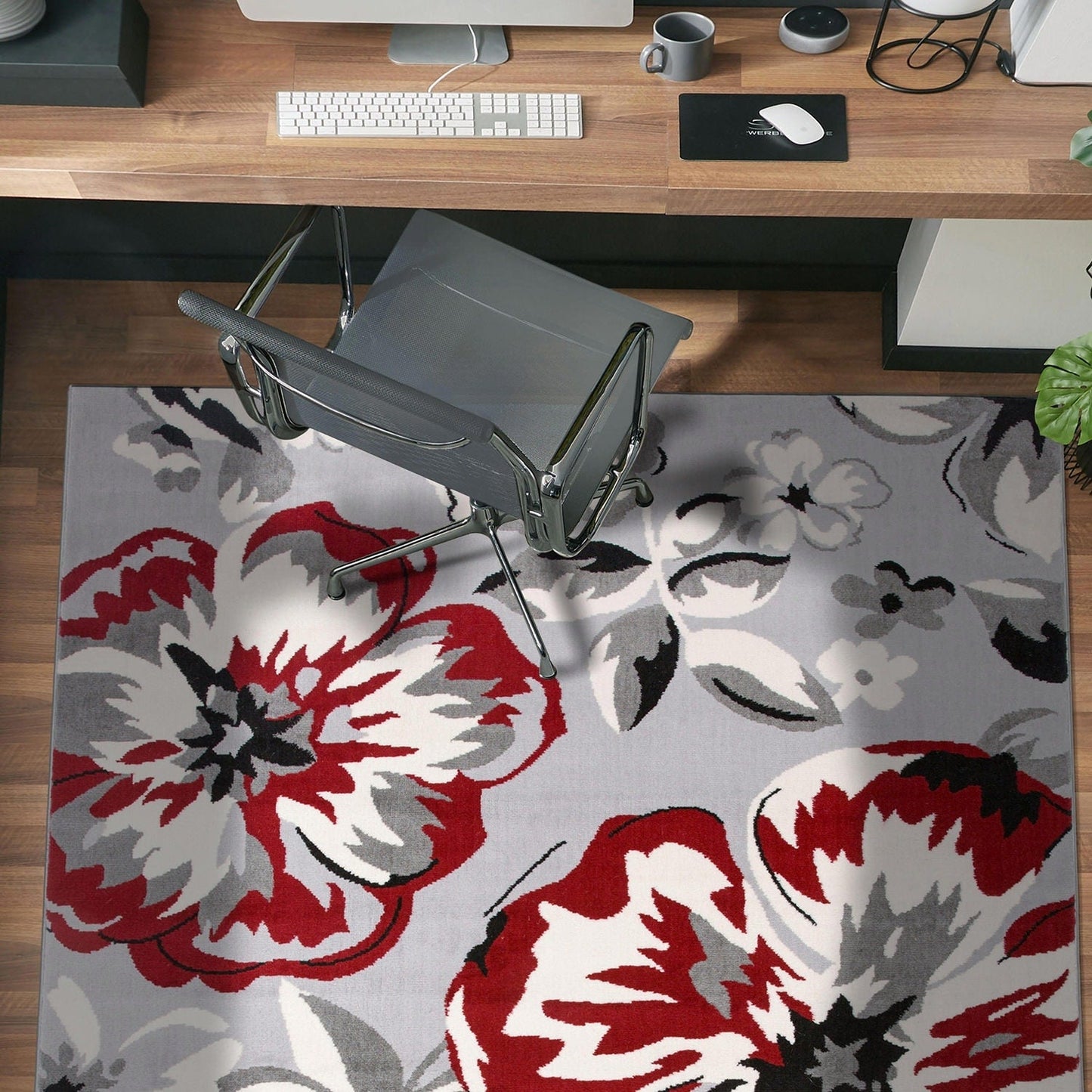 Tappeto moderno con motivo floreale della World Rug Gallery