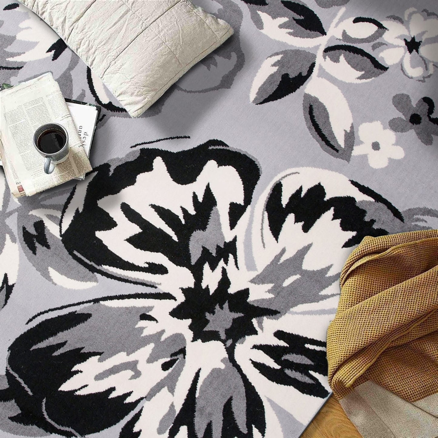 Tappeto moderno con motivo floreale della World Rug Gallery